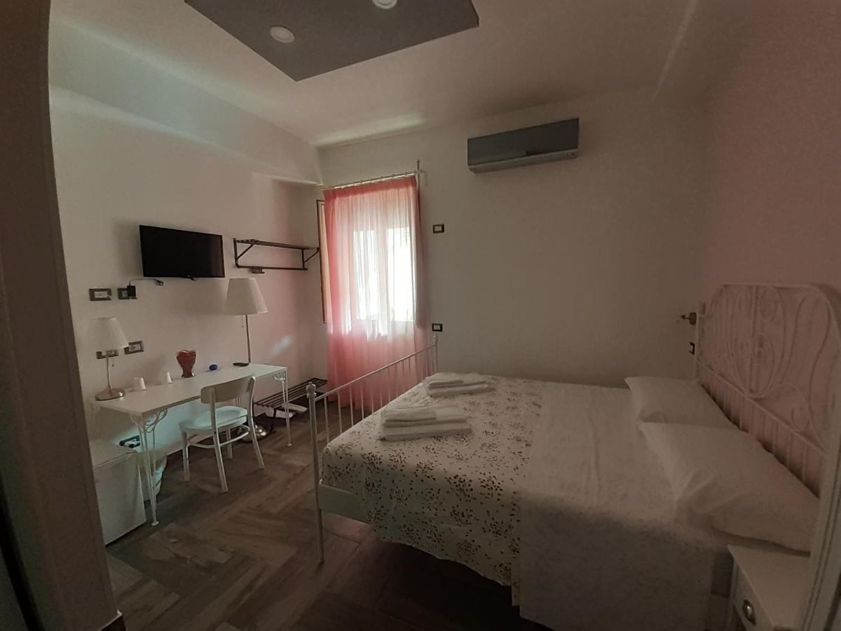 Отель Casa Provenza Катания Экстерьер фото